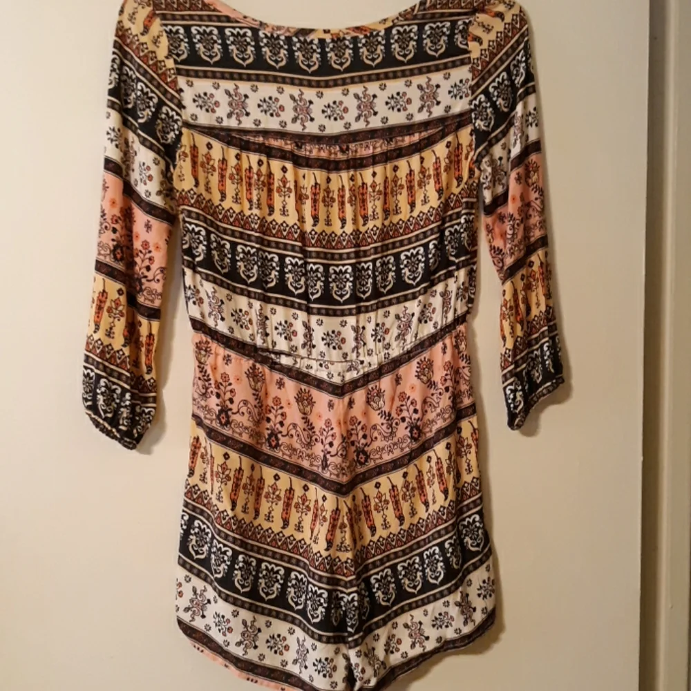 American Rag Romper - Picture 2 of 7